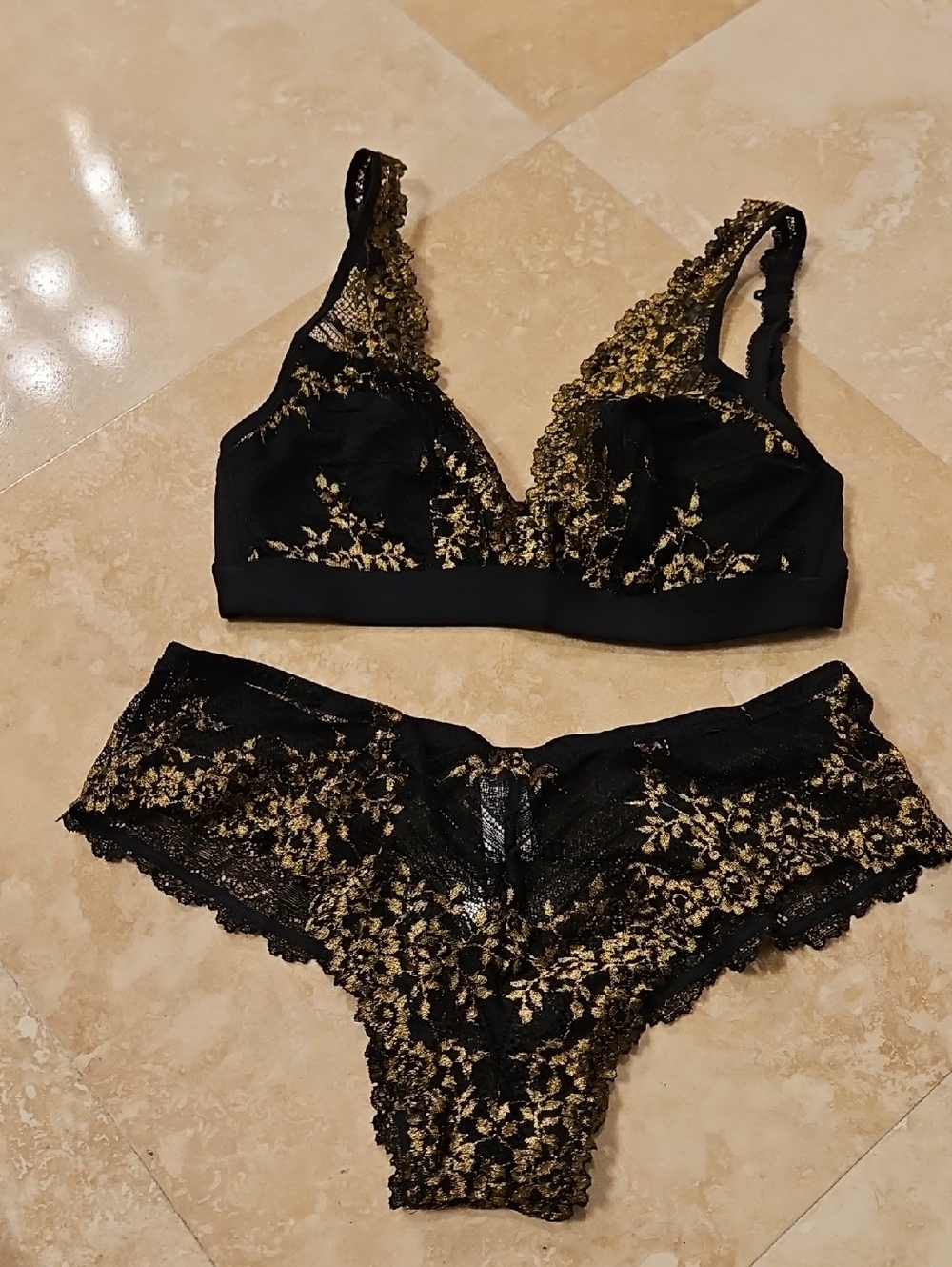 NWOT Wacoal Black Lace Bralette and Briefs with Gold Floral Embroidery